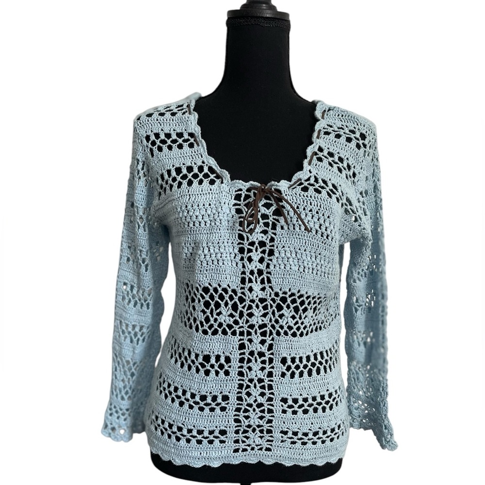 No Boundaries Crochet Top, Long Sleeve Vintage Blue Size: Juniors Large